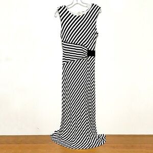 LOFT Chic Black White assymetrical Striped Knit stretchy comfortable Maxi Dress